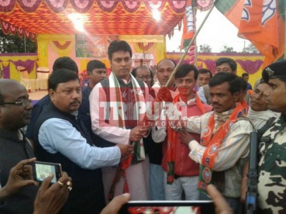 200 families joined BJP 200 families joined BJP
